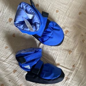 MEC toaster booties